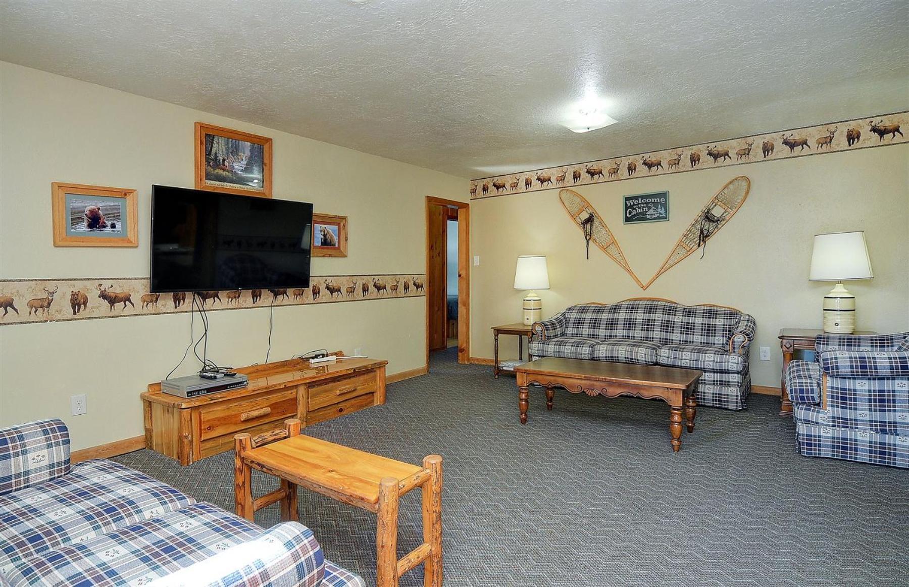 Vista Court & Hotel